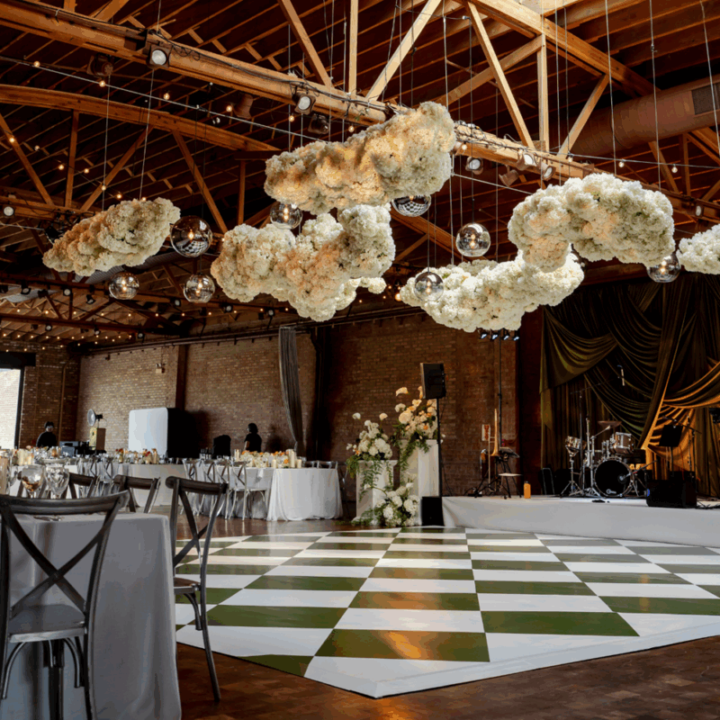 Photo: Lilly Photography